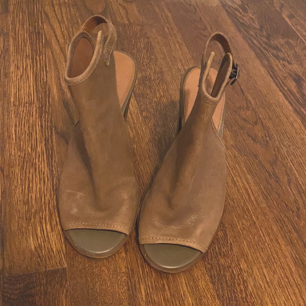 Lucky Brand Open Toed Bootie Size 7